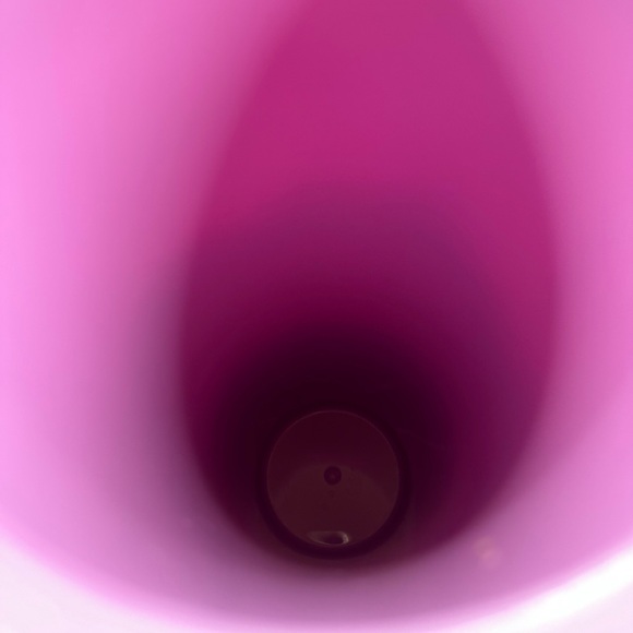 Starbucks Summer 2021 Wave Pink Purple Blue 24 oz Venti Cold Cup Tumbler NEW - Picture 5 of 6